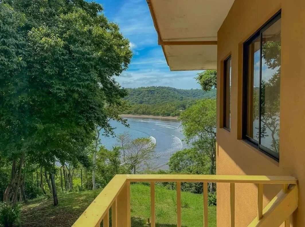 Commerce à CARENTAN