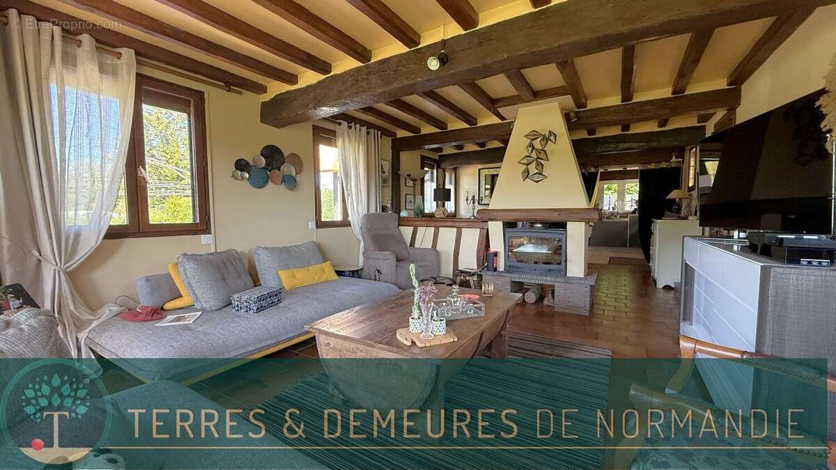 Maison à OSMOY-SAINT-VALERY