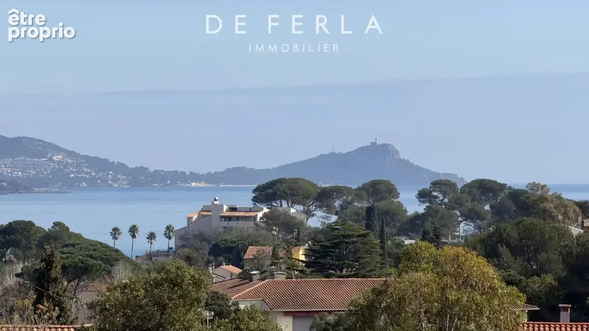 Fréjus – Saint-Aygulf - Villa éco-contemporaine - photo 23