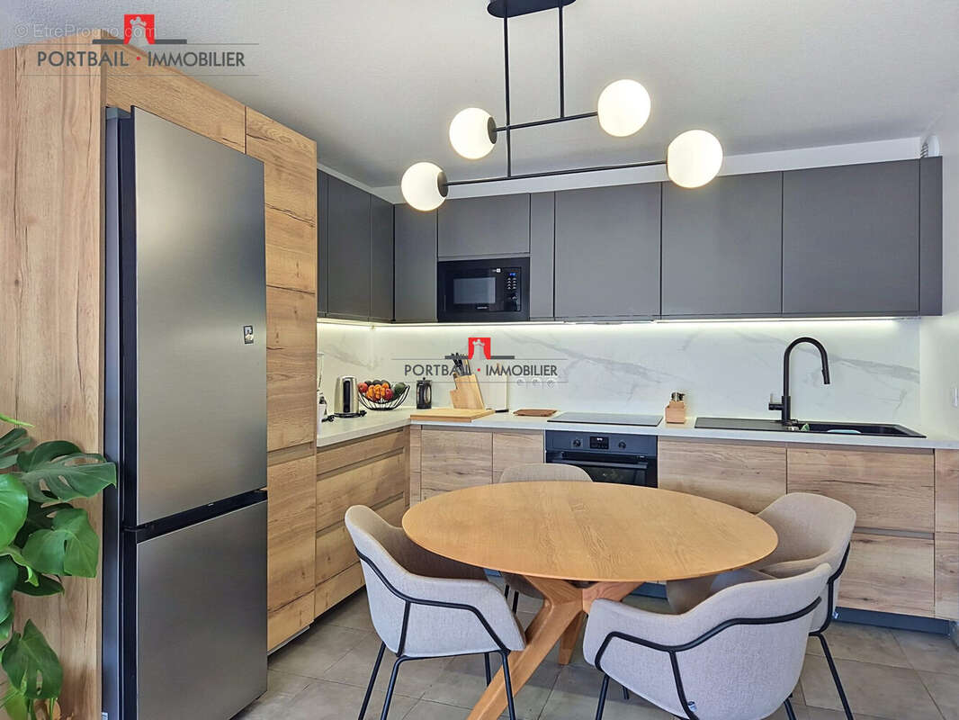 Appartement 62 m² à Bassens  - photo 3