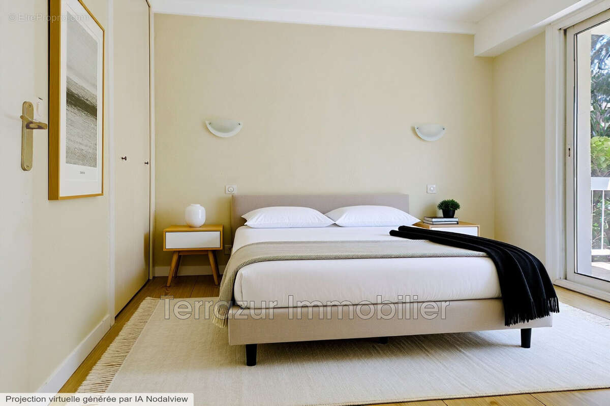Appartement à VALLAURIS