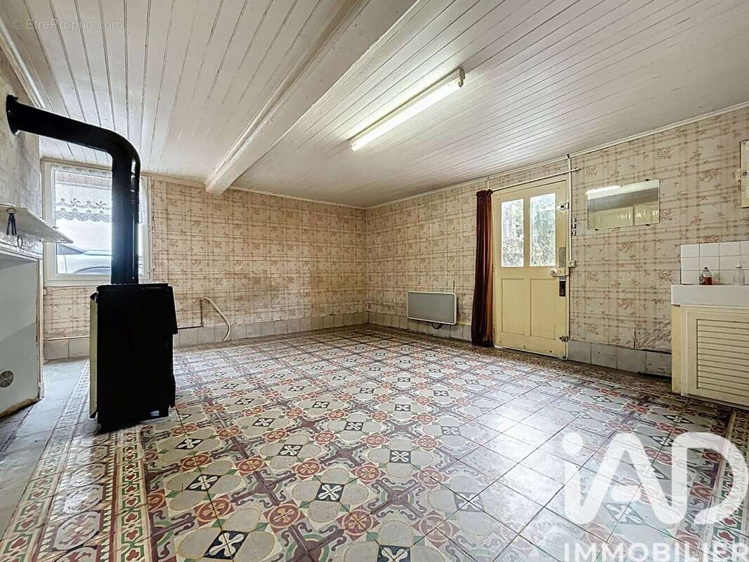 Maison 110 m² à Givry-En-Argonne  - photo 3
