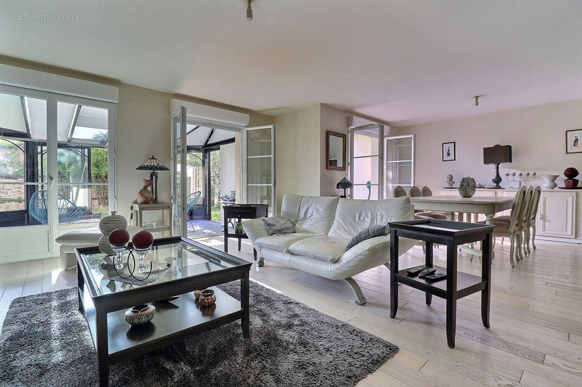 Appartement à SAINT-PRIX