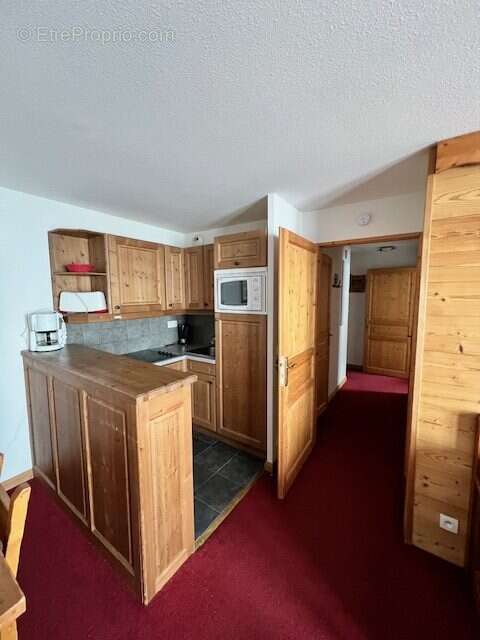 Coin cuisine - Appartement à FONTCOUVERTE-LA-TOUSSUIRE