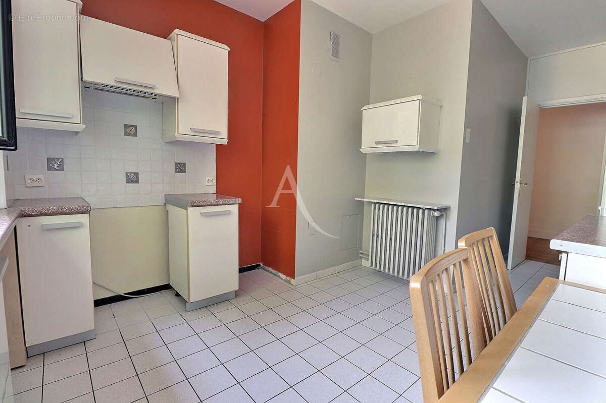 Appartement Le Mesnil Le Roi 4 pièce(s) 122.75 m2 - photo 14
