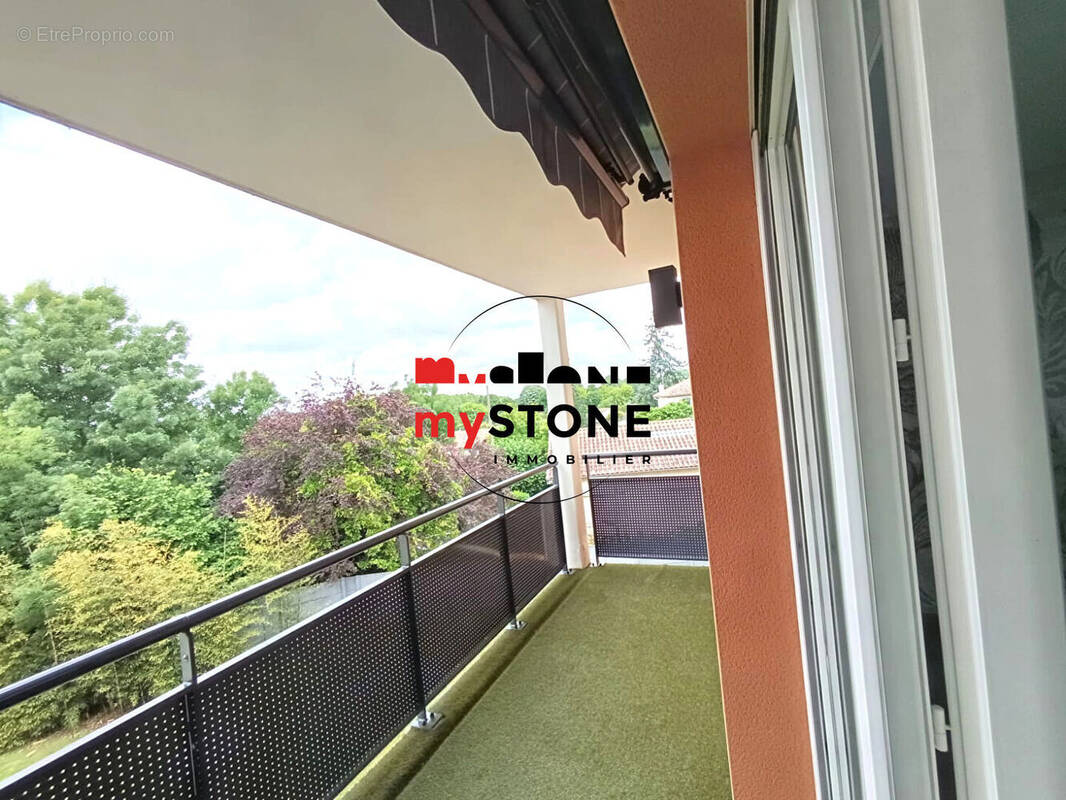 Appartement à JASSANS-RIOTTIER