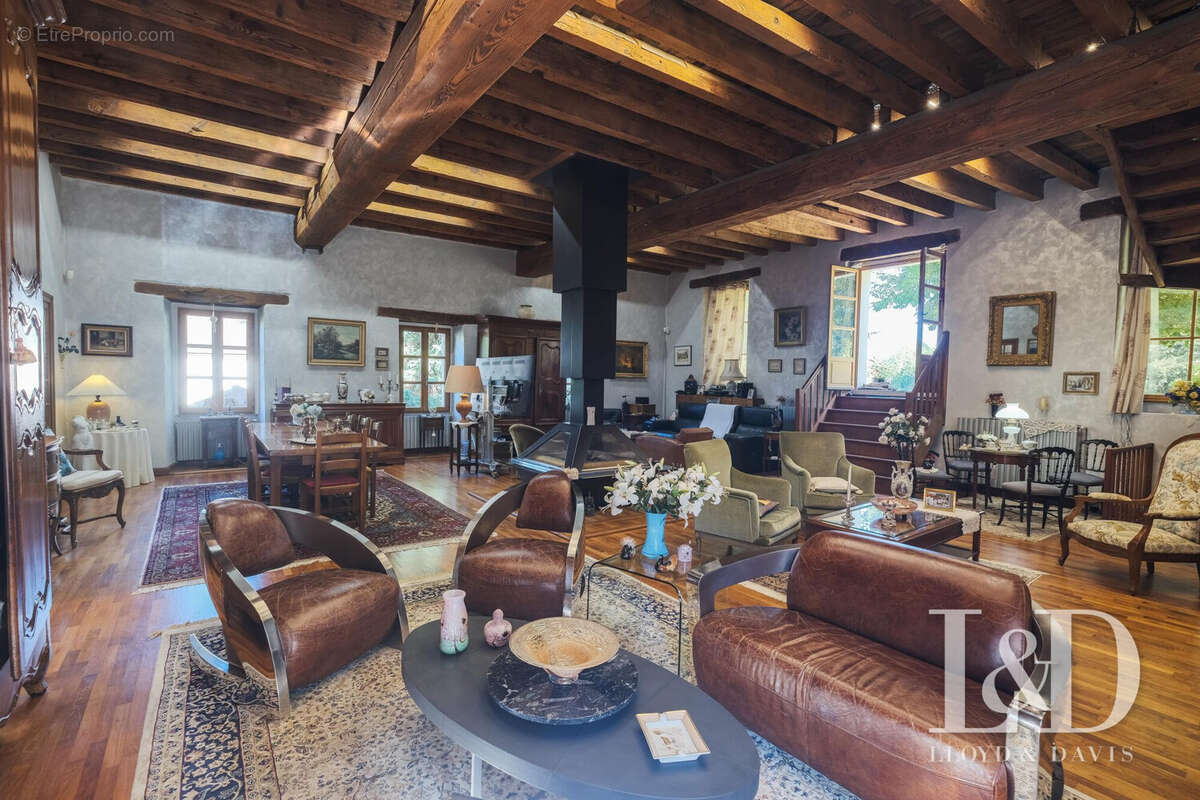 Maison à LE CREUSOT