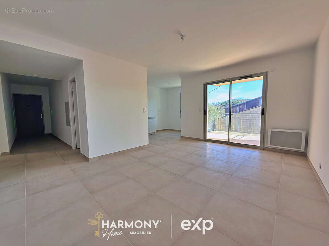 Appartement à PLAN-DE-LA-TOUR