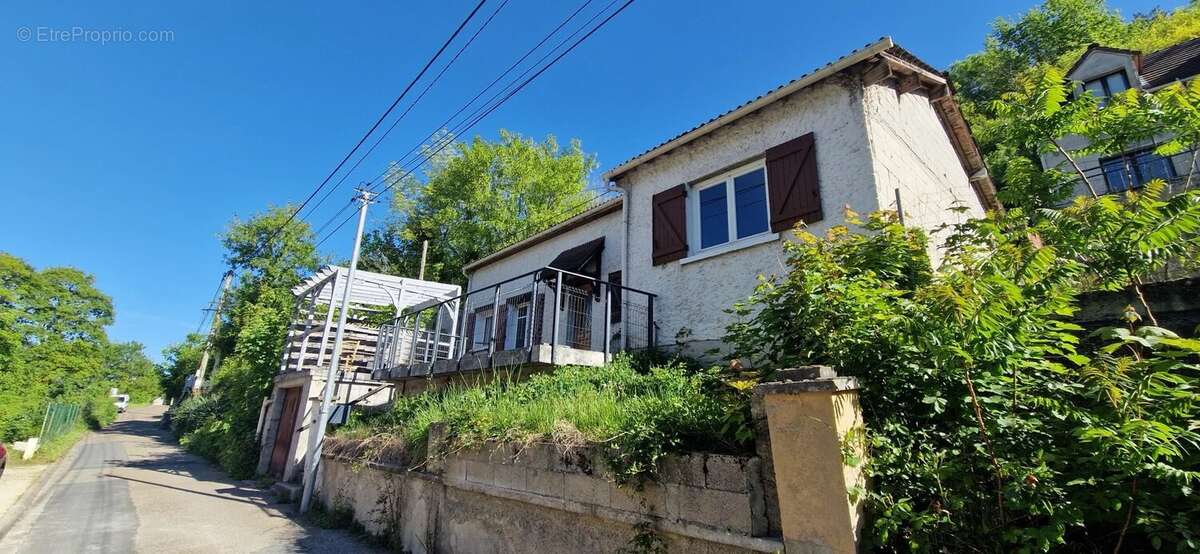 Maison à MORET-SUR-LOING
