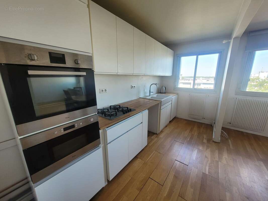 Appartement 85 m² à Le Bourget  - photo 3