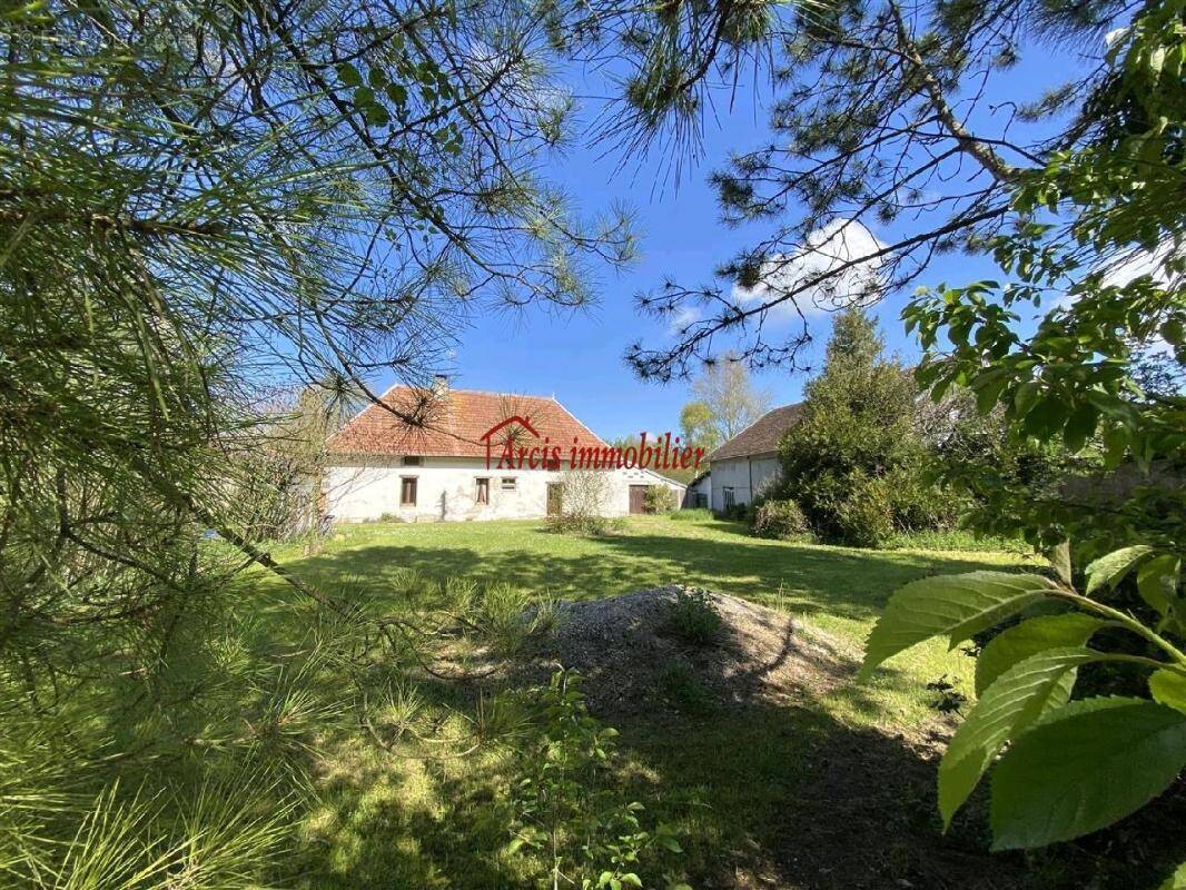 Maison à ARCIS-SUR-AUBE