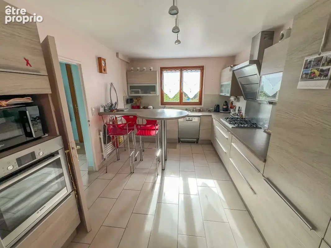 Maison 9 pièces 188m2 - photo 3