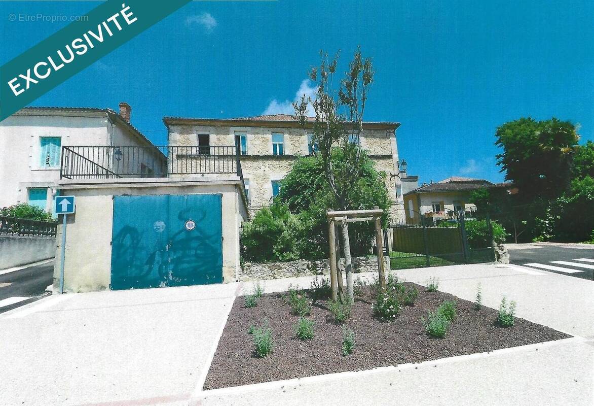 Photo 1 - Appartement à CASTELNAU-D'AUZAN