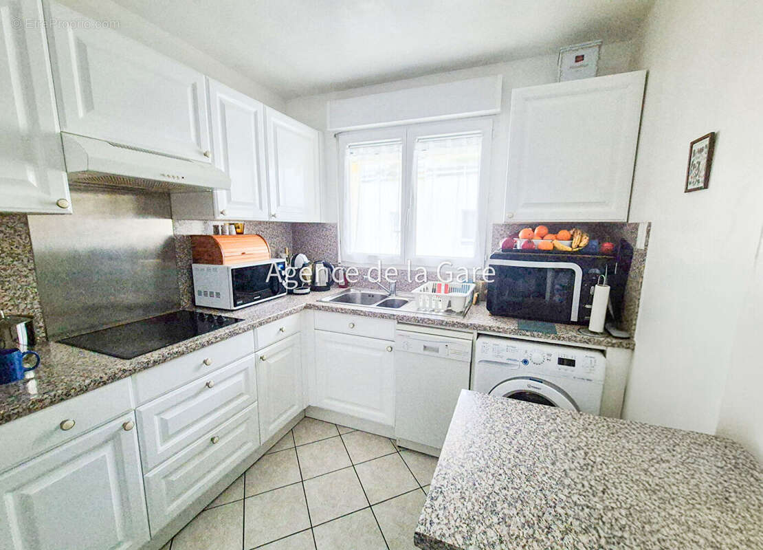 Appartement à CARRIERES-SUR-SEINE