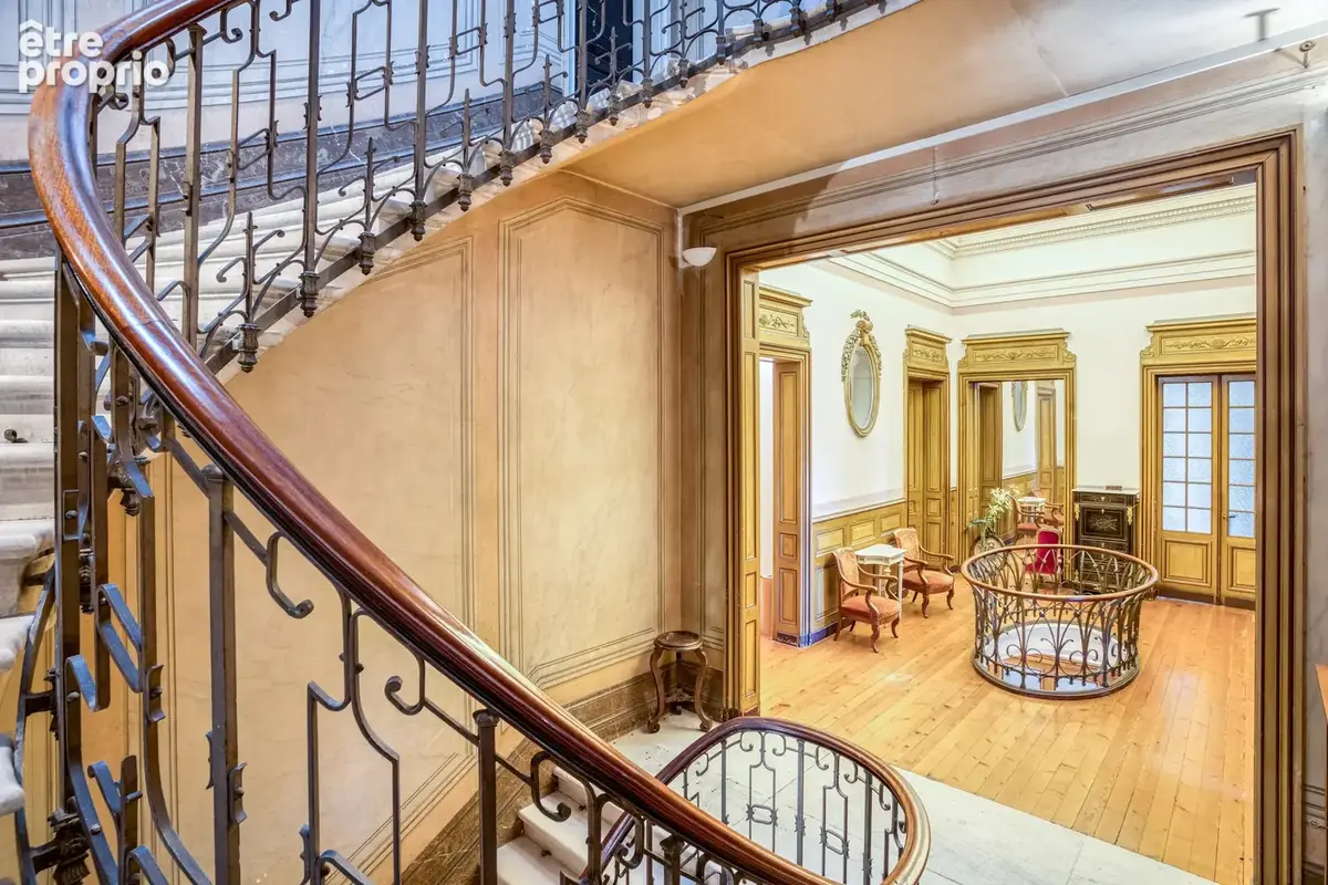 Un remarquable hôtel particulier au cœur de Libourne - photo 13