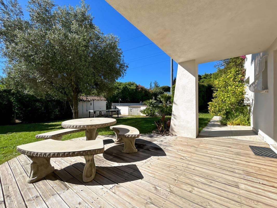 Maison à PUGET-SUR-ARGENS