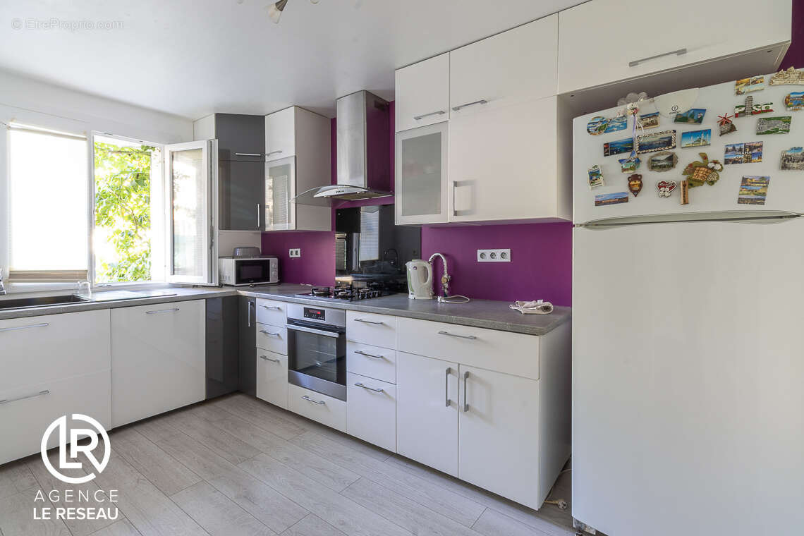 Maison à VERT-SAINT-DENIS