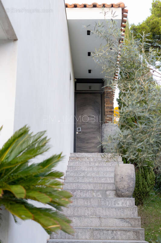 Maison à MARSEILLE-9E