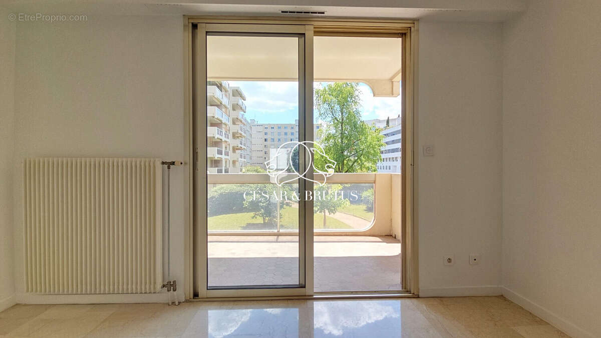 Appartement à LYON-6E