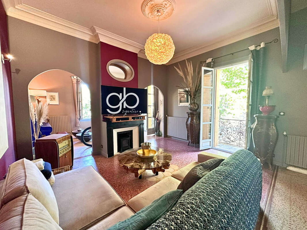 Maison à LES MATELLES