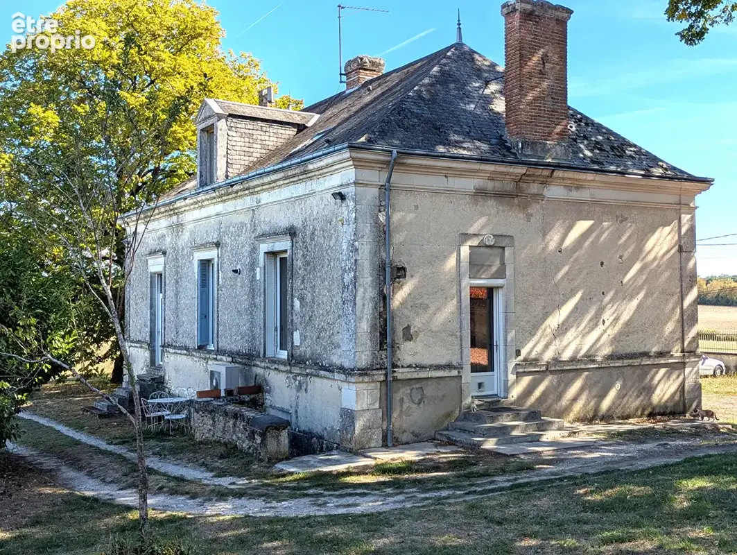 INDRE - Presbytère historique de 5 chambres situé dans le Parc national de la Brenne. - photo 17