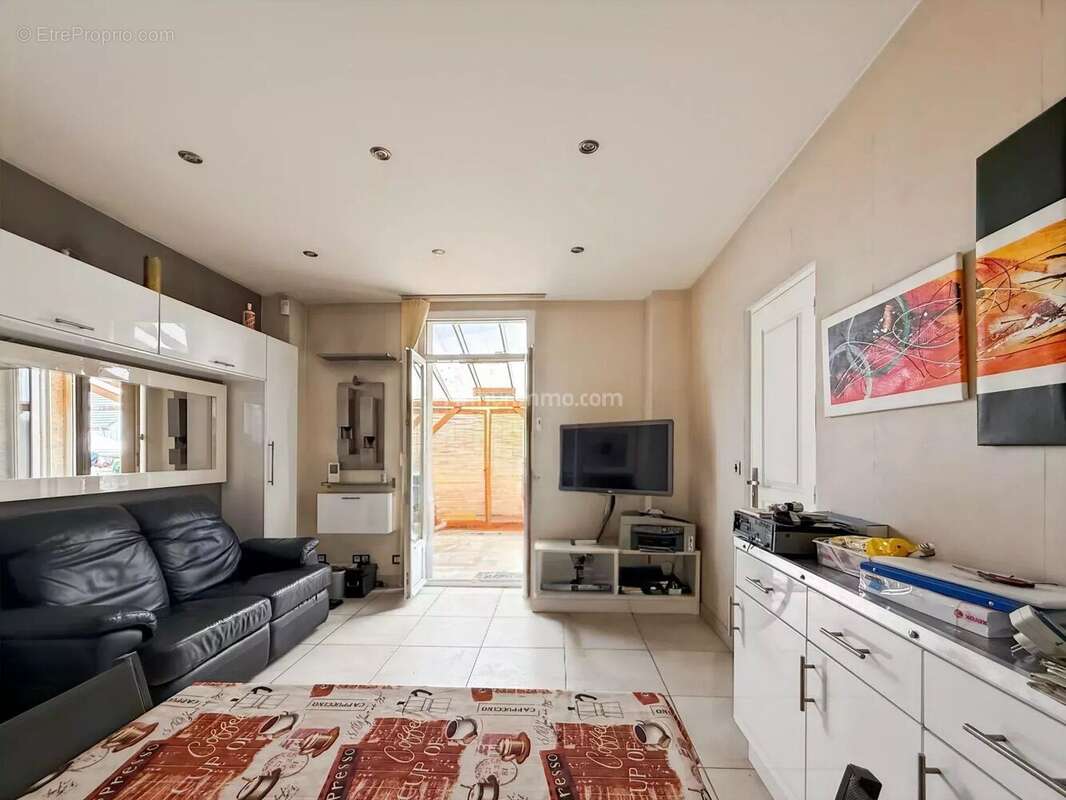 Appartement à LAGNY-SUR-MARNE