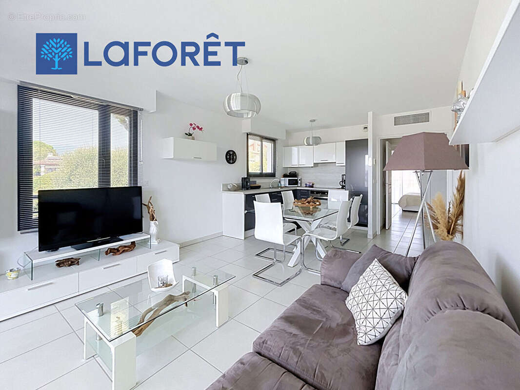 Appartement Cagnes Sur Mer 3 pièce(s) 61.57 m2 - photo 4