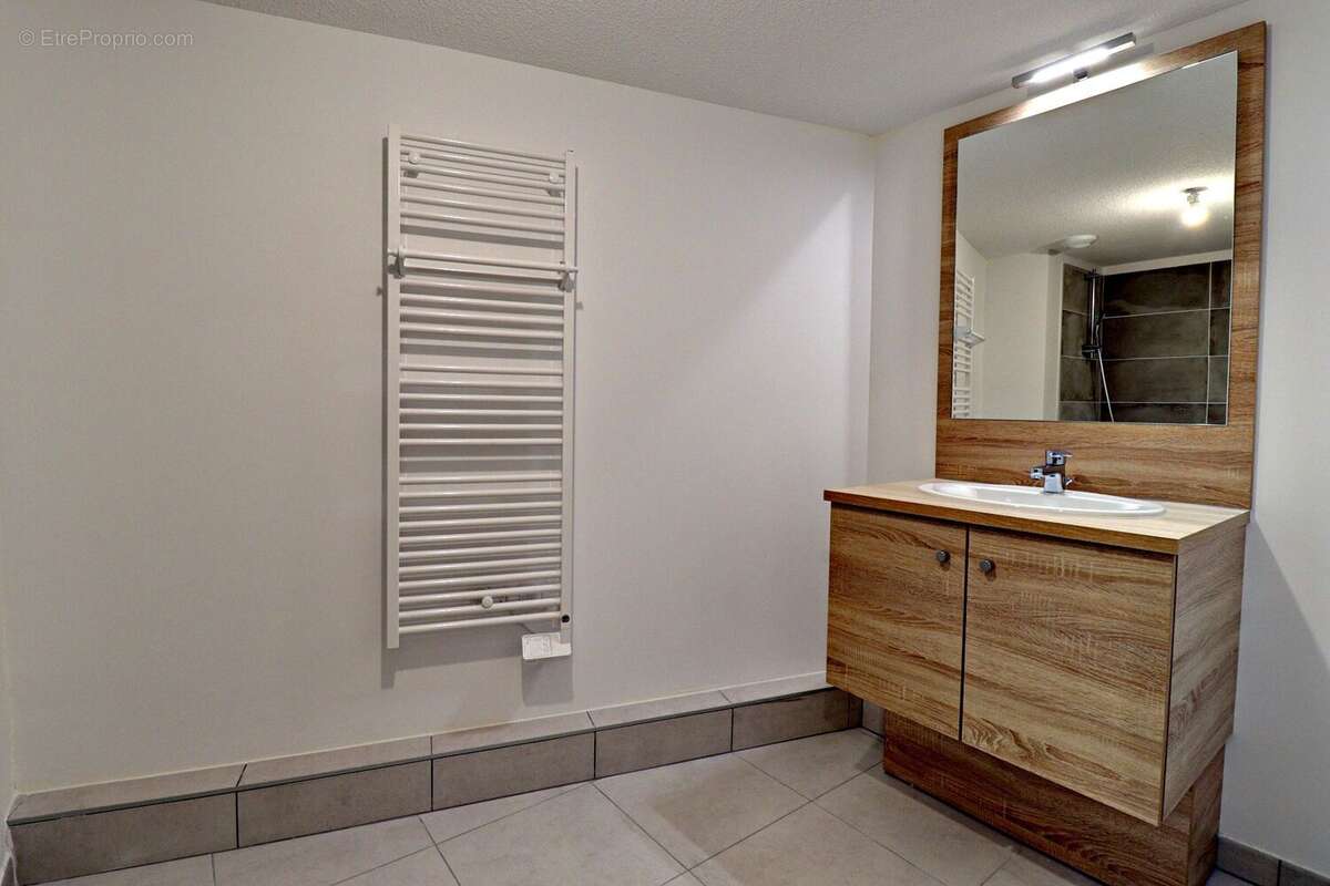 Appartement à GRABELS