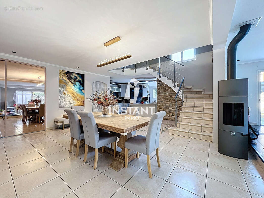 Maison à LONGPONT-SUR-ORGE