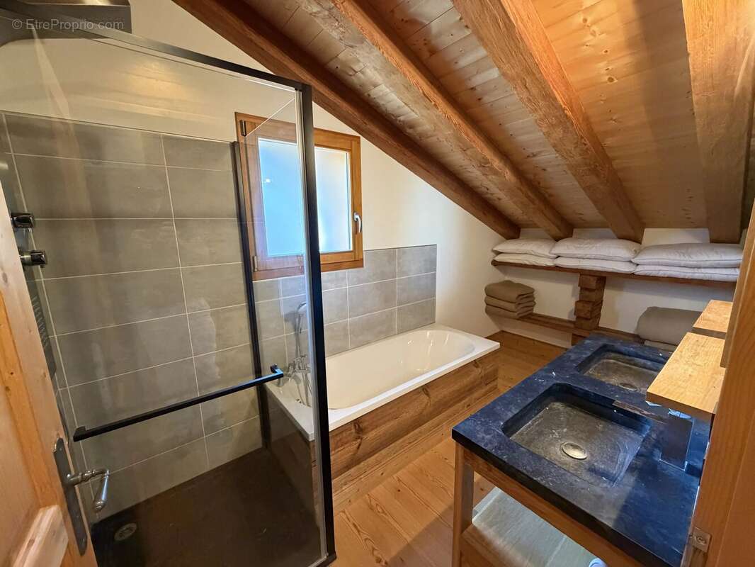 Charmant chalet 6 pièces Morillon centre - photo 8