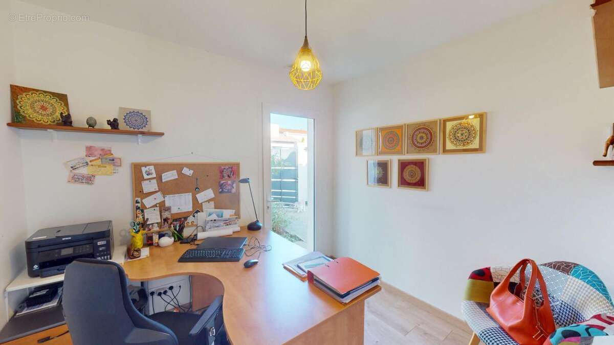 Maison à COURNONTERRAL