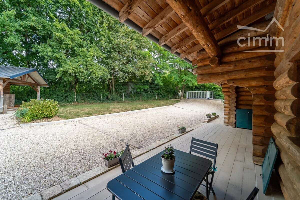 Maison en fuste 4 chambres à La Fermeté - photo 18
