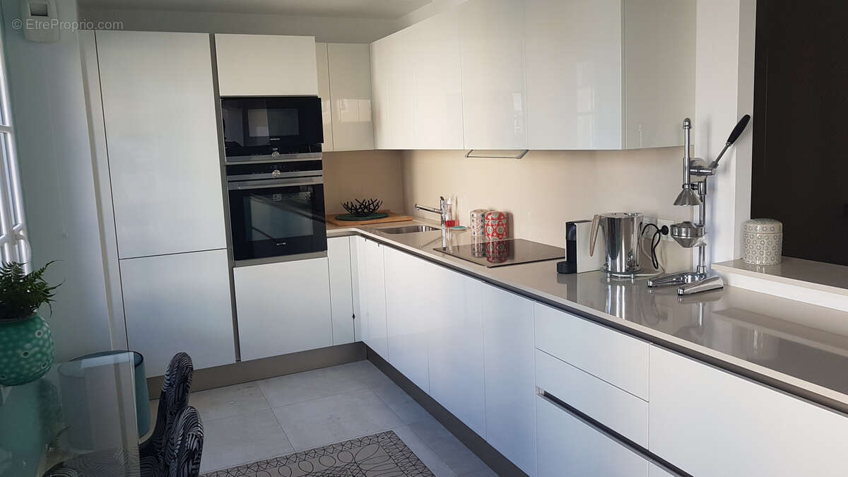 Appartement à SAINT-TROPEZ