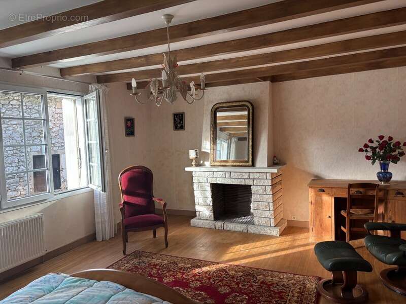 Maison à SIGOULES