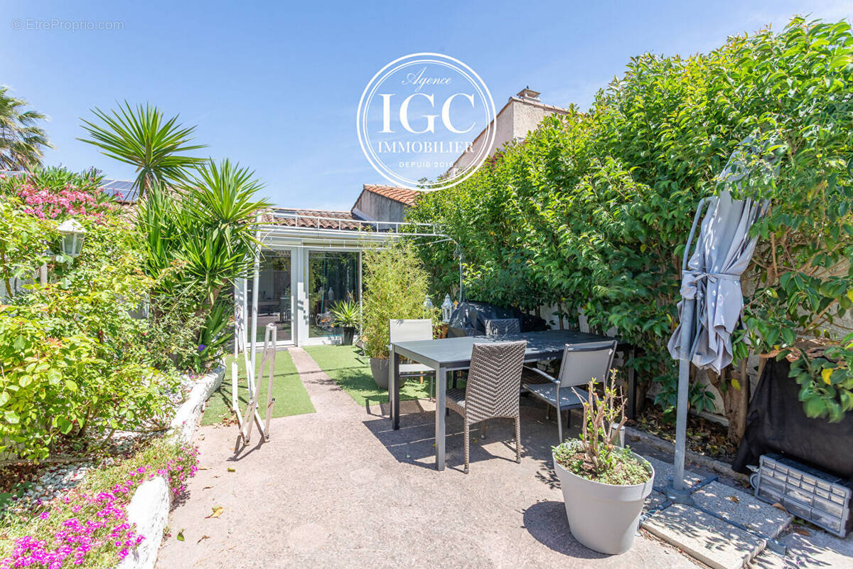 Appartement à MARIGNANE