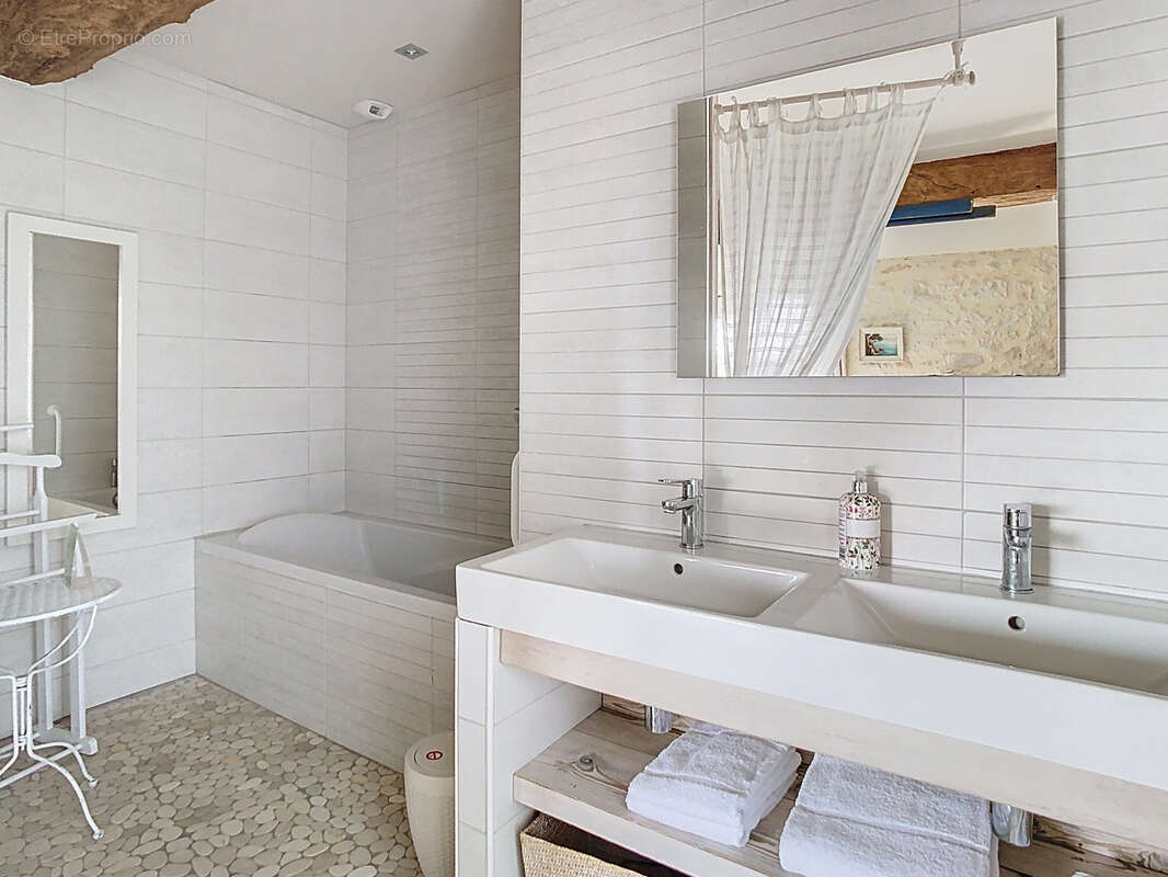 Maison à ISIGNY-SUR-MER