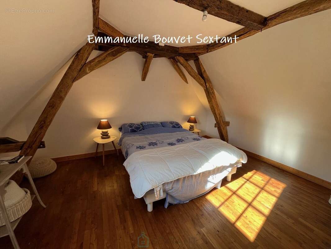 Maison en pierres, 4 chambres, 2 sde, garage, car-port, atelier, véranda, sur 4750 m2 clos. - photo 18