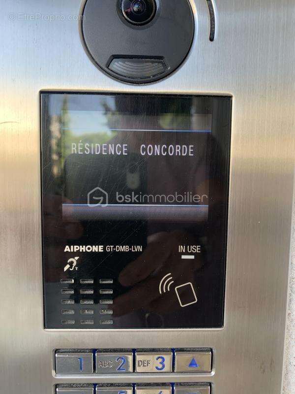 Appartement à SAINTE-GENEVIEVE-DES-BOIS