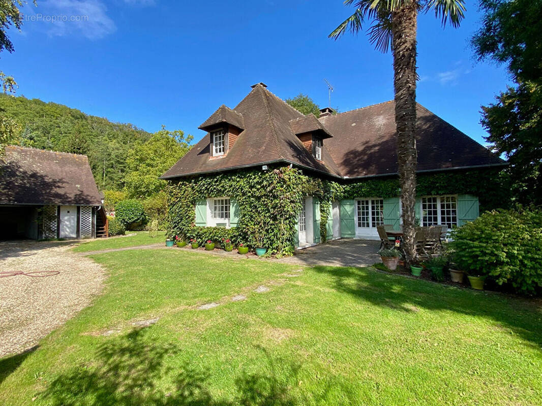 Maison à ARNIERES-SUR-ITON