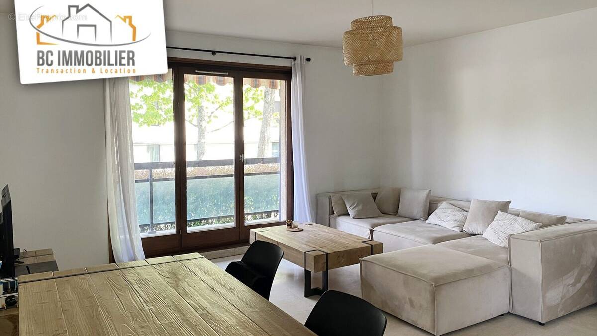 Appartement à FERNEY-VOLTAIRE
