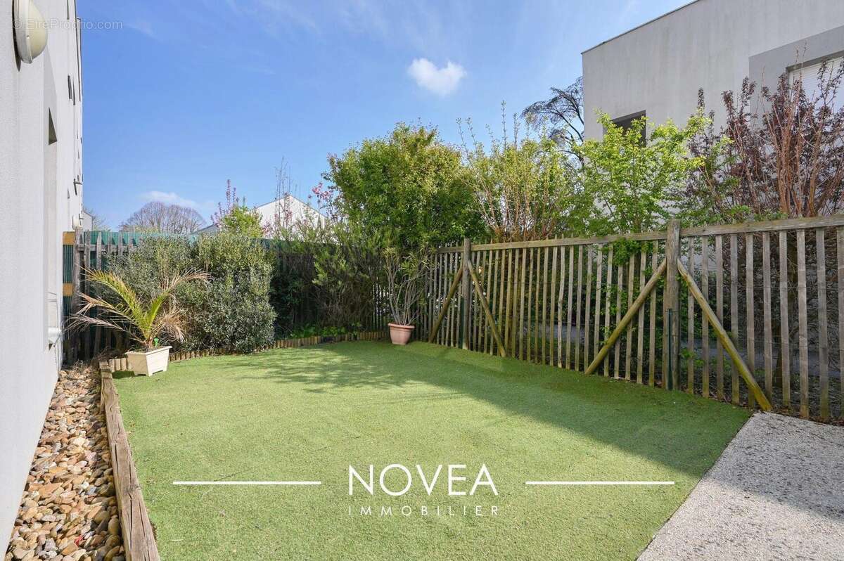 Appartement à SAINT-CYR-AU-MONT-D'OR