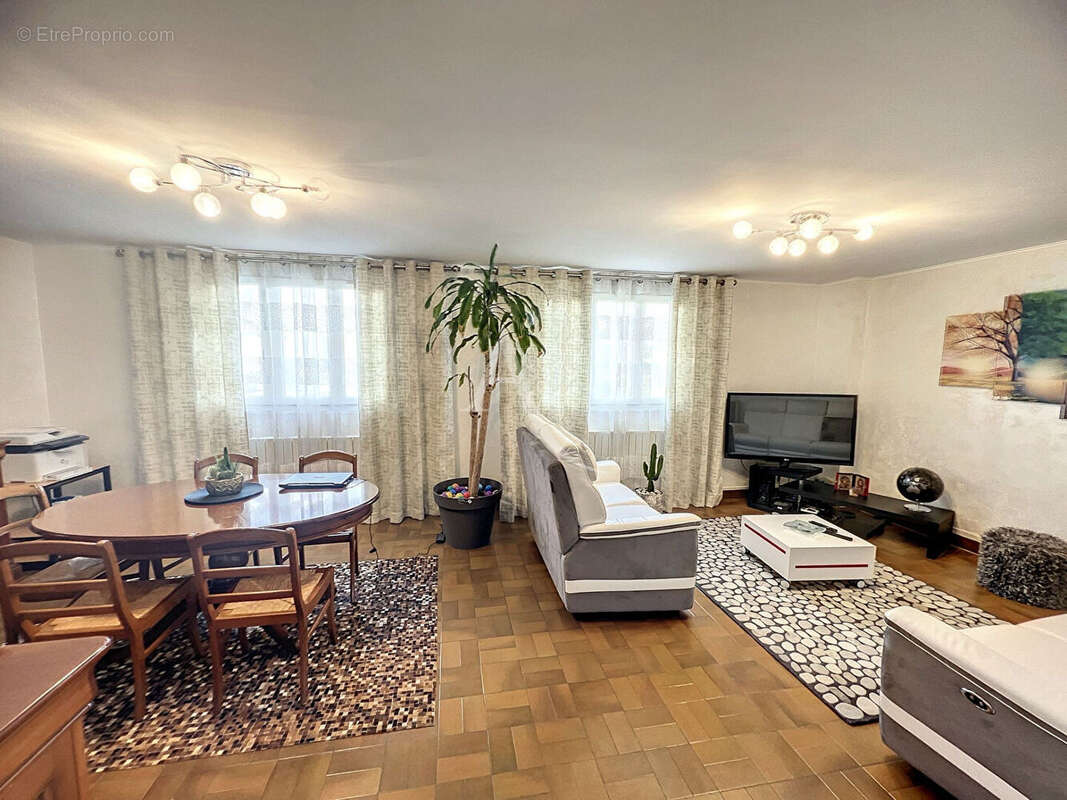 Maison à DRANCY