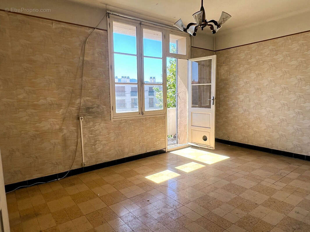 Appartement à AUBAGNE