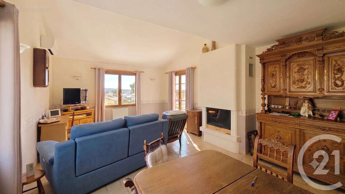 Maison 185 m² à Saint-Jean-De-Vedas  - photo 4