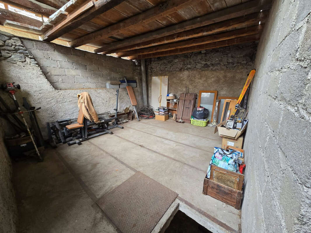 Maison à LA CHAPELLE