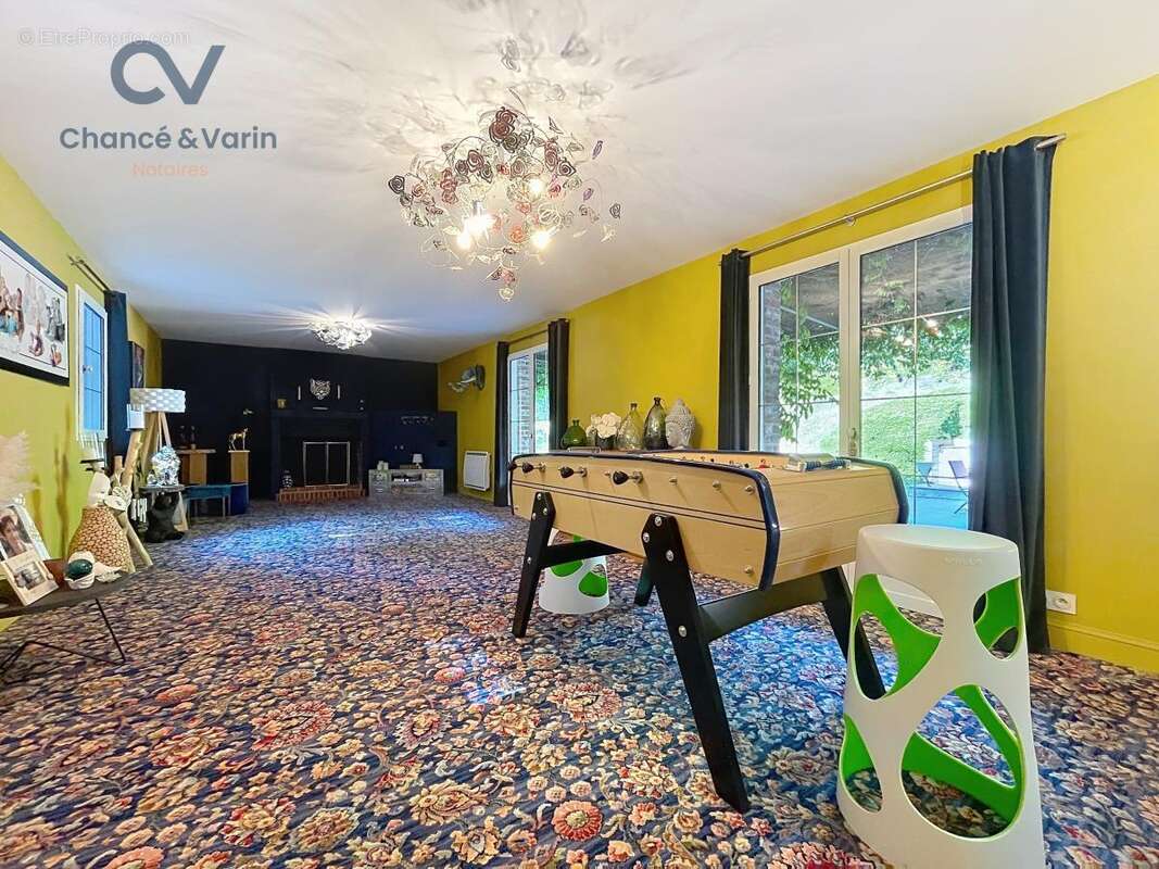 Maison 255 m² à Lisieux  - photo 4