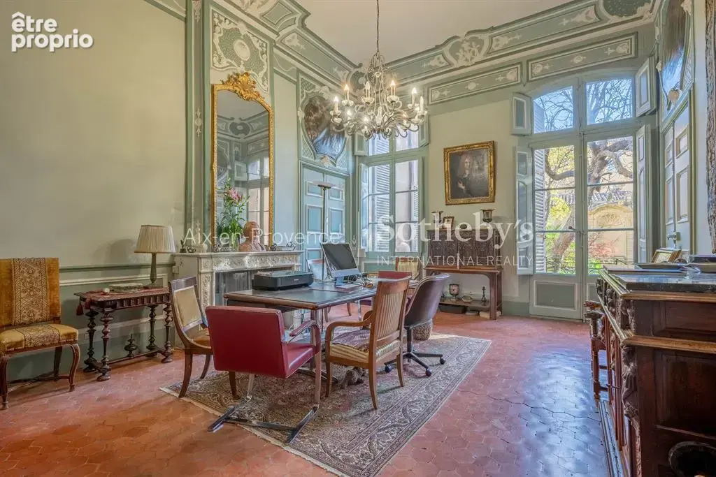Appartement d'exception avec piscine et jardin au coeur du quartier Mazarin - photo 4