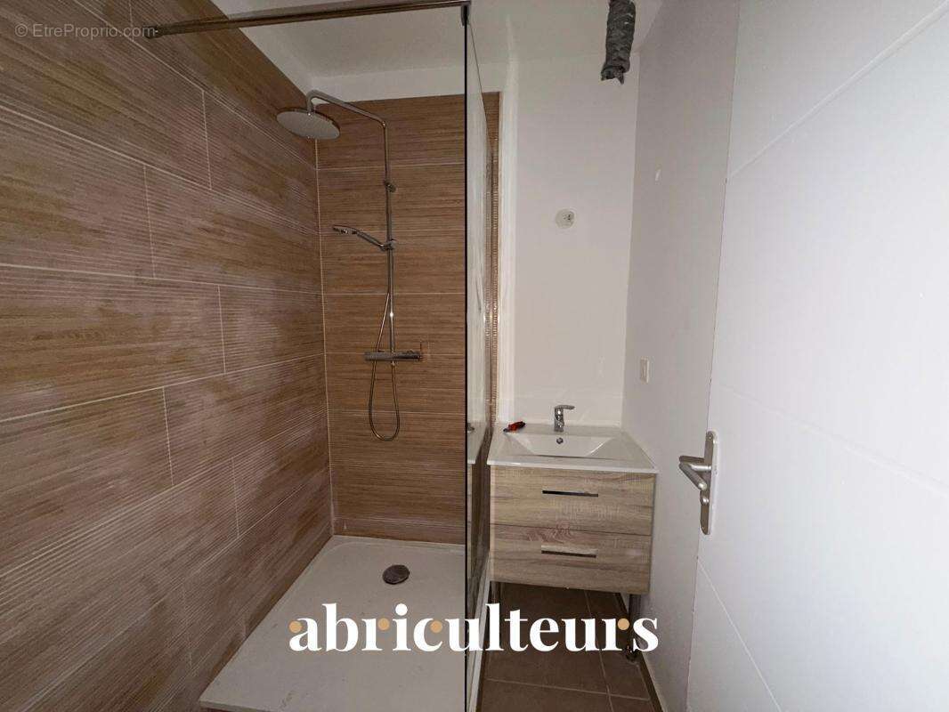 Charmante maison de village entièrement rénovée de 80m²  à Rognes 13840 - photo 11