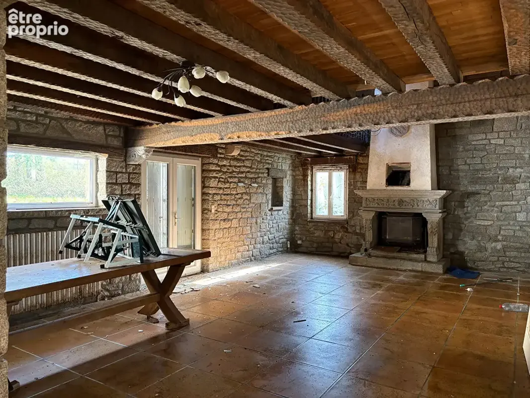 A vendre Bignan propriété d'exception à rénover, chaumière d'environ 260m², terrain d'environ 6 hectares - photo 2