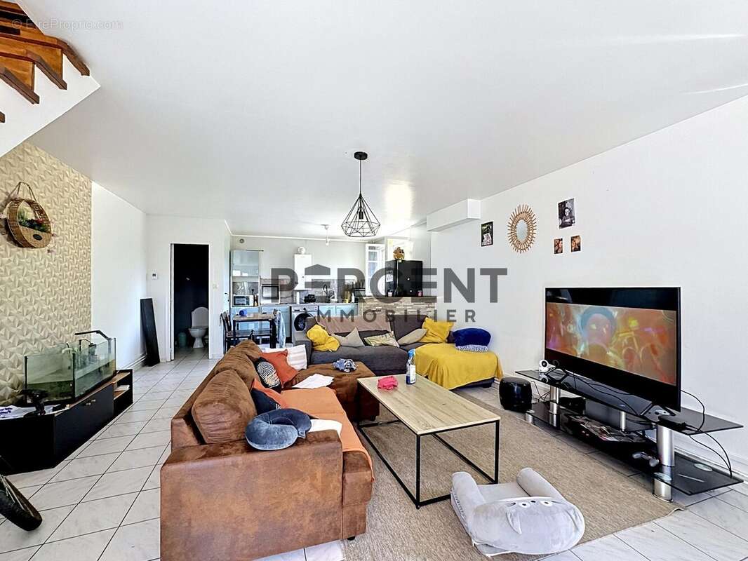 Appartement à LA FRANCHEVILLE